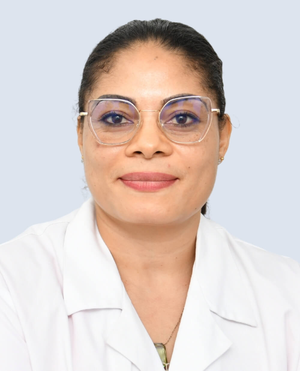 Dr. Eyebe Carole